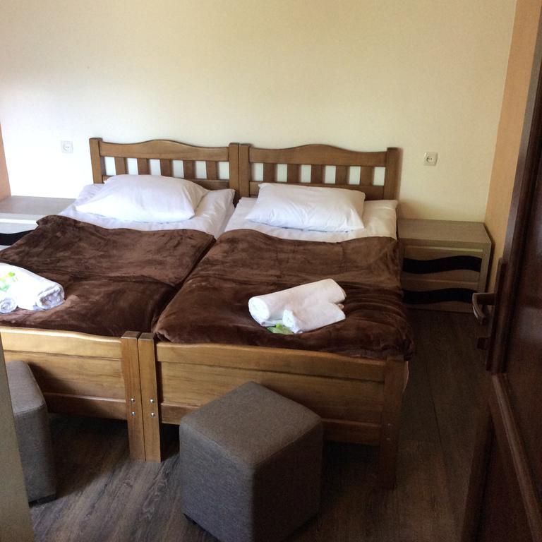 Guest House Chuta In Lagami ميستيا المظهر الخارجي الصورة