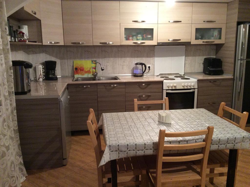 Guest House Chuta In Lagami ميستيا المظهر الخارجي الصورة